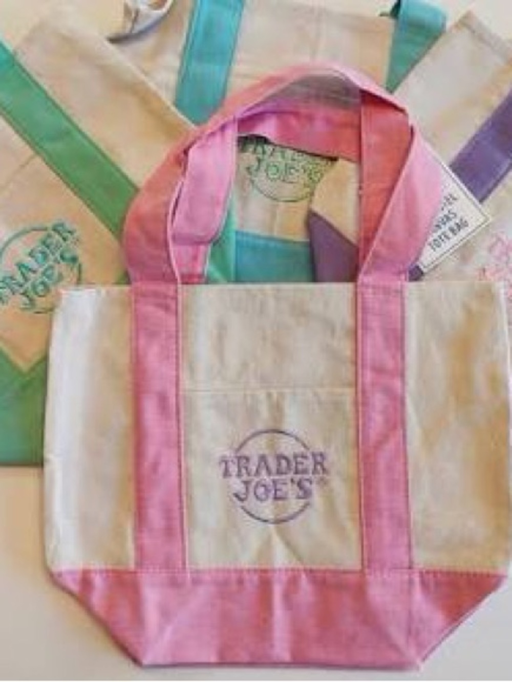 Trade Joe’s Pastel Mini Tote Bags set of 4 NWT - Picture 2 of 2